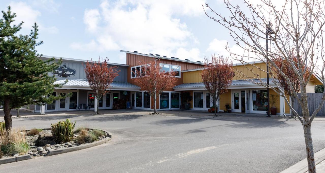 Whale Of A Tale Villa Ocean Shores Exterior photo
